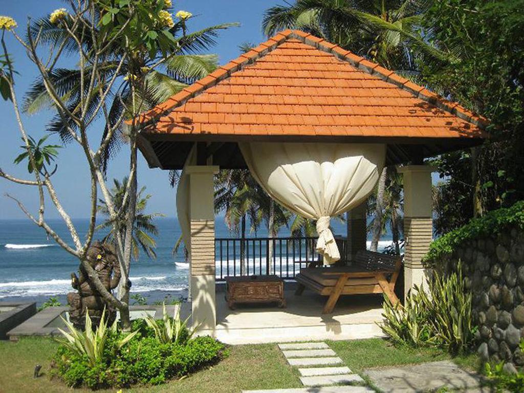 Villa Rumah Pantai Bali Selemadeg  Buitenkant foto