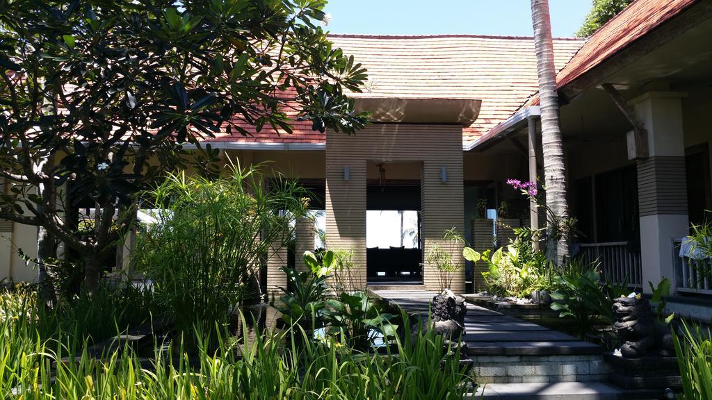 Villa Rumah Pantai Bali Selemadeg  Buitenkant foto